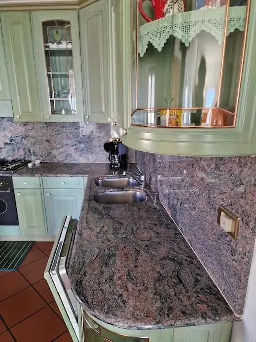 Casa Parido Appartement Livo  0*, Livo (Lombardy) Italië